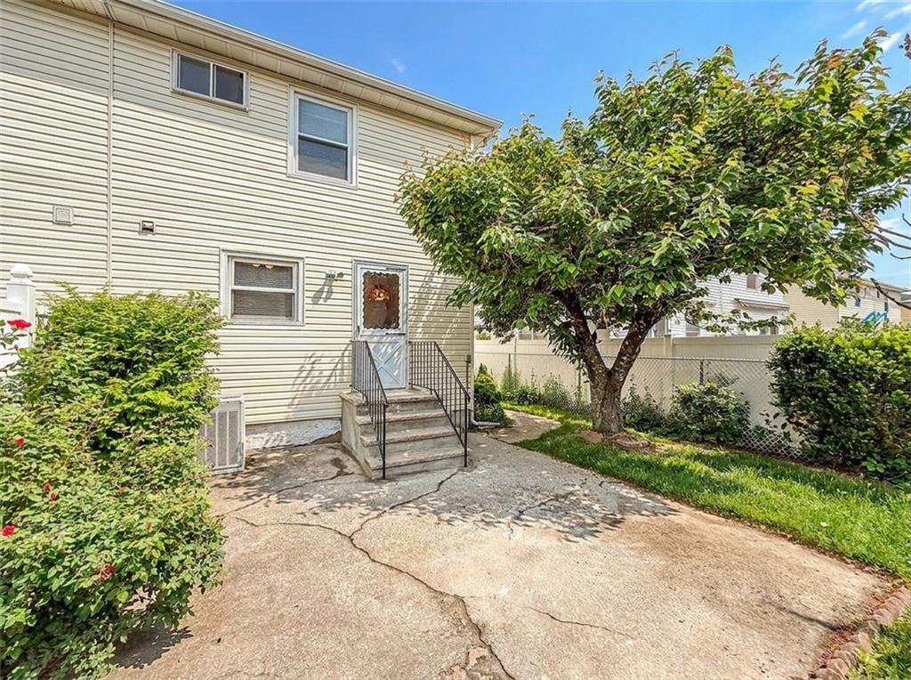 104 Winchester Avenue Eltingville Staten Island NY 10312