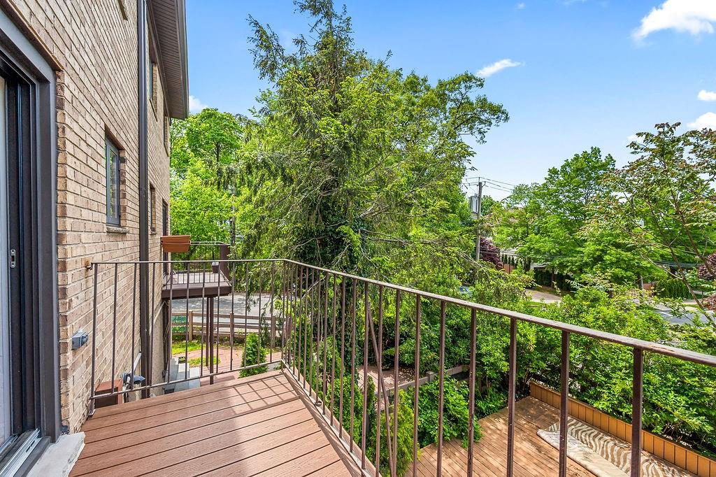 340 Hillbrook Drive Grasmere Staten Island NY 10305