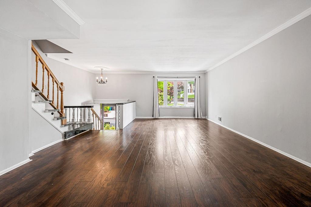 342 Hillbrook Drive Grasmere Staten Island NY 10305
