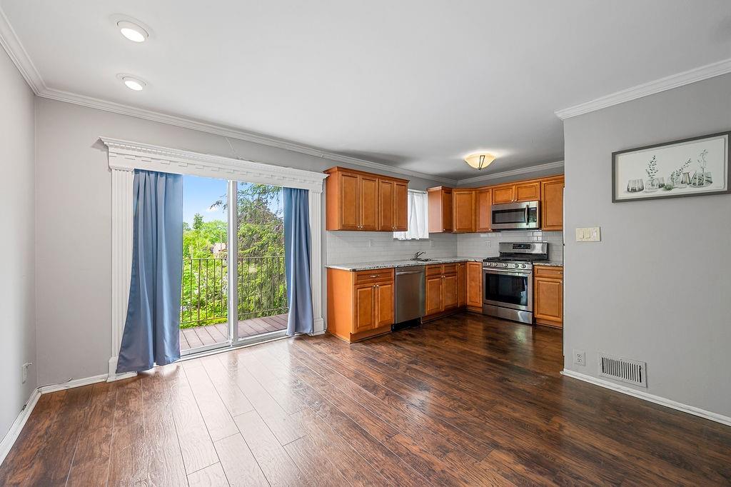 342 Hillbrook Drive Grasmere Staten Island NY 10305