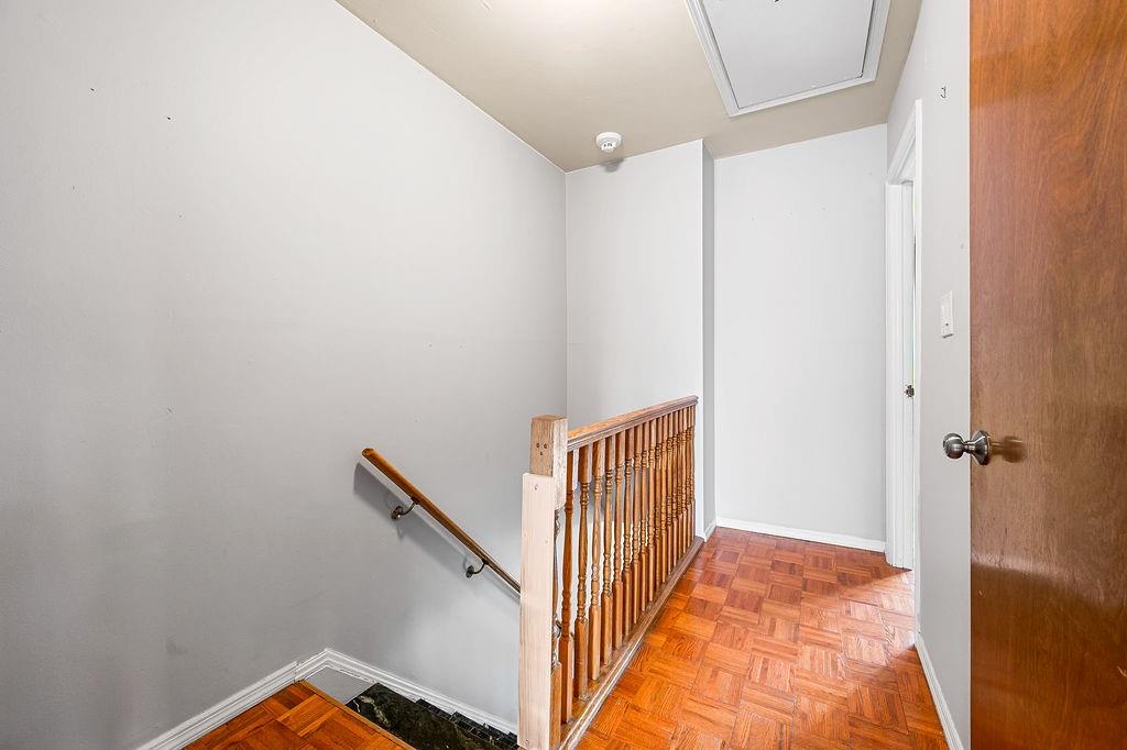342 Hillbrook Drive Grasmere Staten Island NY 10305