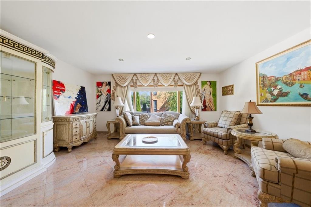 7320 Avenue T Bergen Beach Brooklyn NY 11234