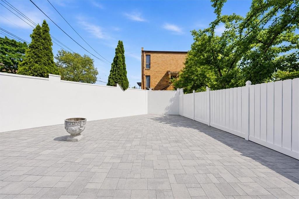 7320 Avenue T Bergen Beach Brooklyn NY 11234