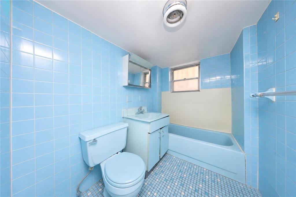 2118 East 27th Street Sheepshead Bay Brooklyn NY 11229