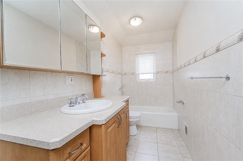 188 Nome Avenue New Springville Staten Island NY 10314