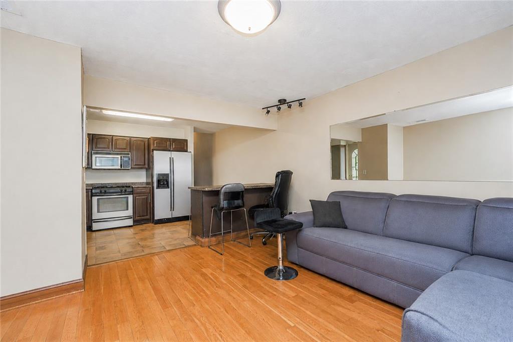 188 Nome Avenue New Springville Staten Island NY 10314