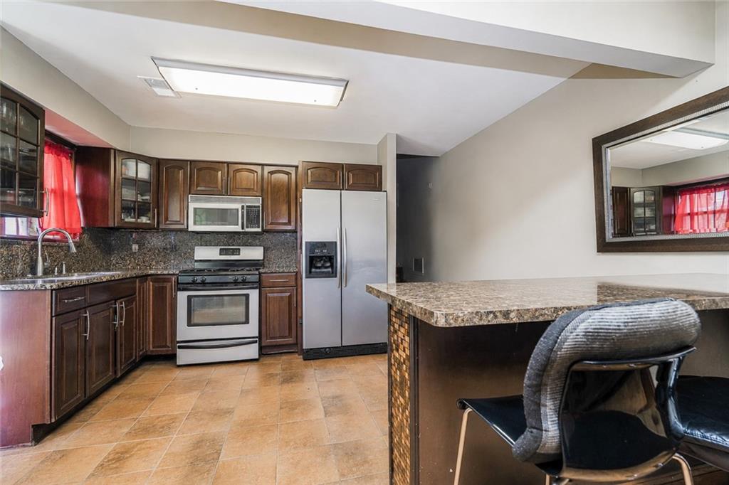 188 Nome Avenue New Springville Staten Island NY 10314