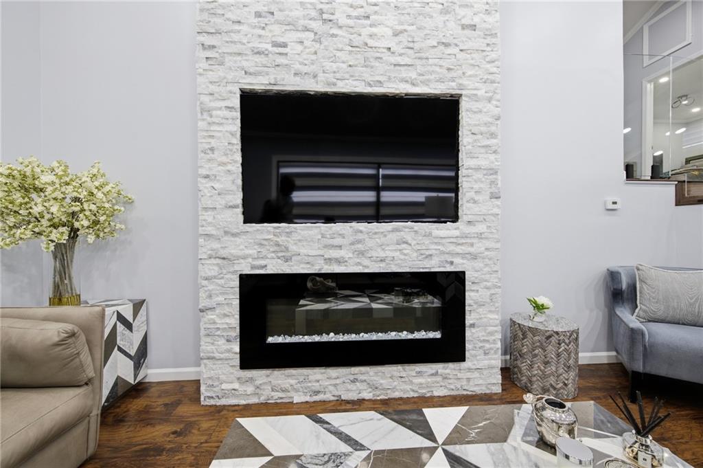 274 North Utica Avenue Out of NYC Massapequa NY 11758