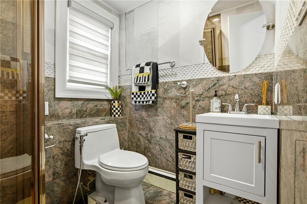 274 North Utica Avenue Out of NYC Massapequa NY 11758