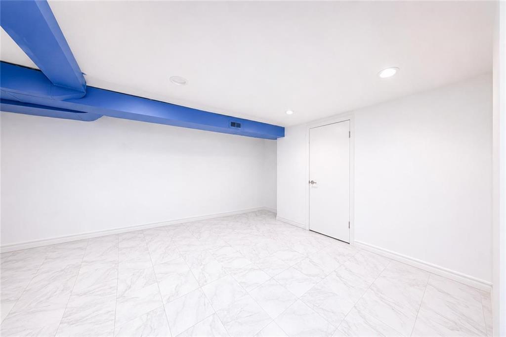 3177 Avenue W Gerritsen Beach Brooklyn NY 11229