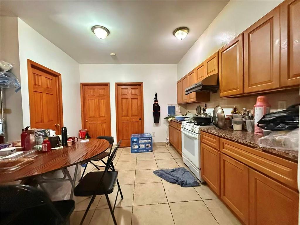 515 57th Street Sunset Park Brooklyn NY 11220