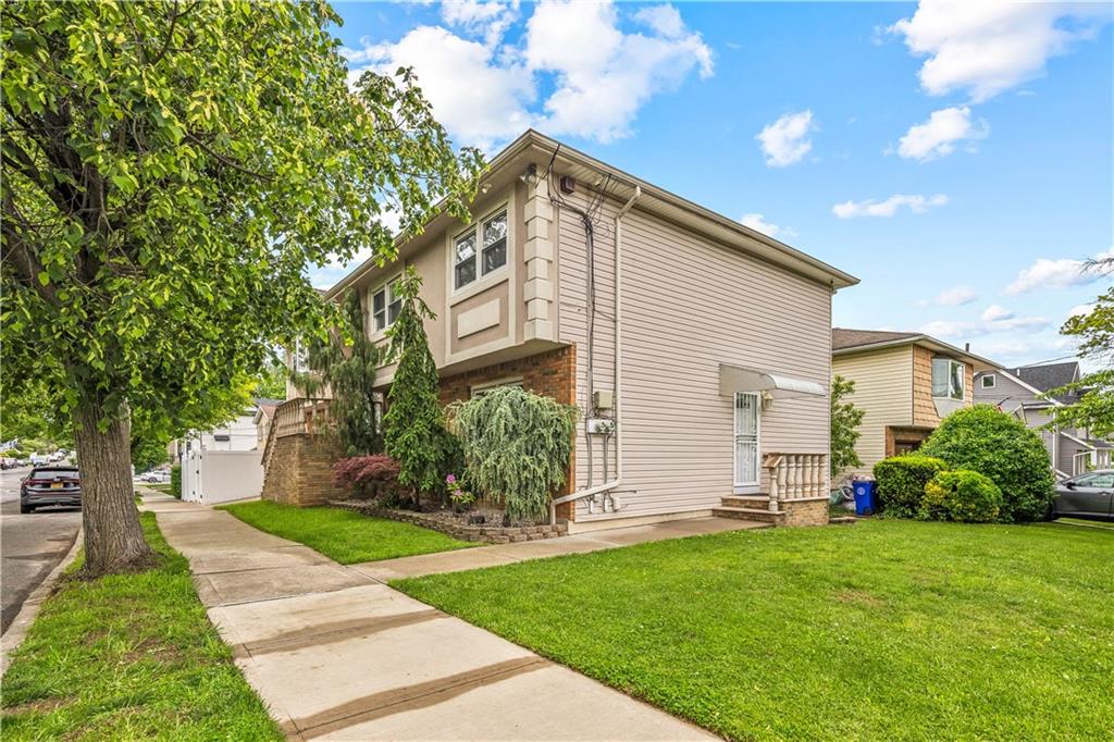 166 Sinclair Avenue Huguenot Staten Island NY 10312