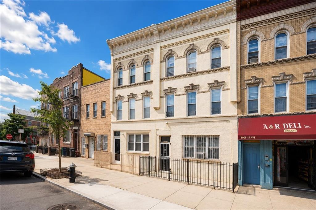 6910 15th Avenue Bensonhurst Brooklyn NY 11228