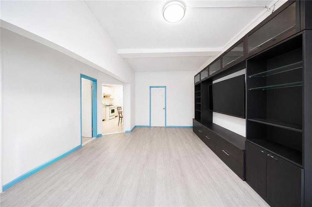 6910 15th Avenue Bensonhurst Brooklyn NY 11228