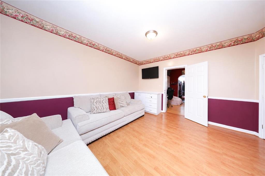 6910 15th Avenue Bensonhurst Brooklyn NY 11228