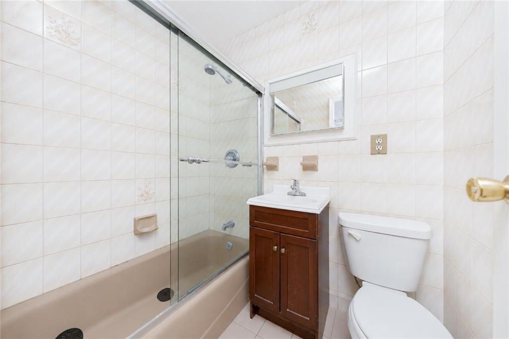 6910 15th Avenue Bensonhurst Brooklyn NY 11228