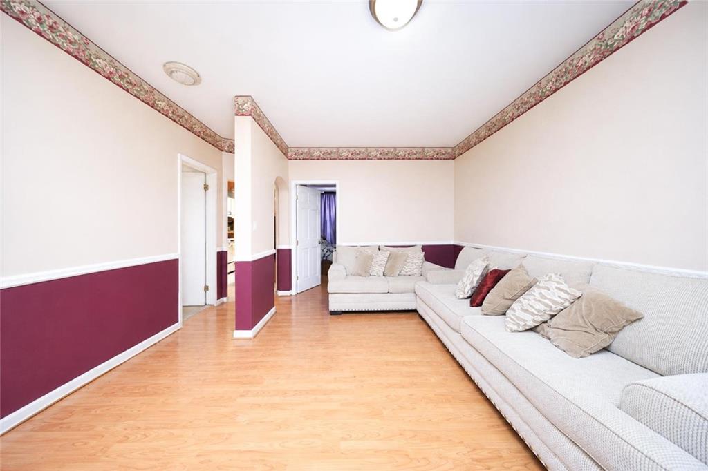 6910 15th Avenue Bensonhurst Brooklyn NY 11228