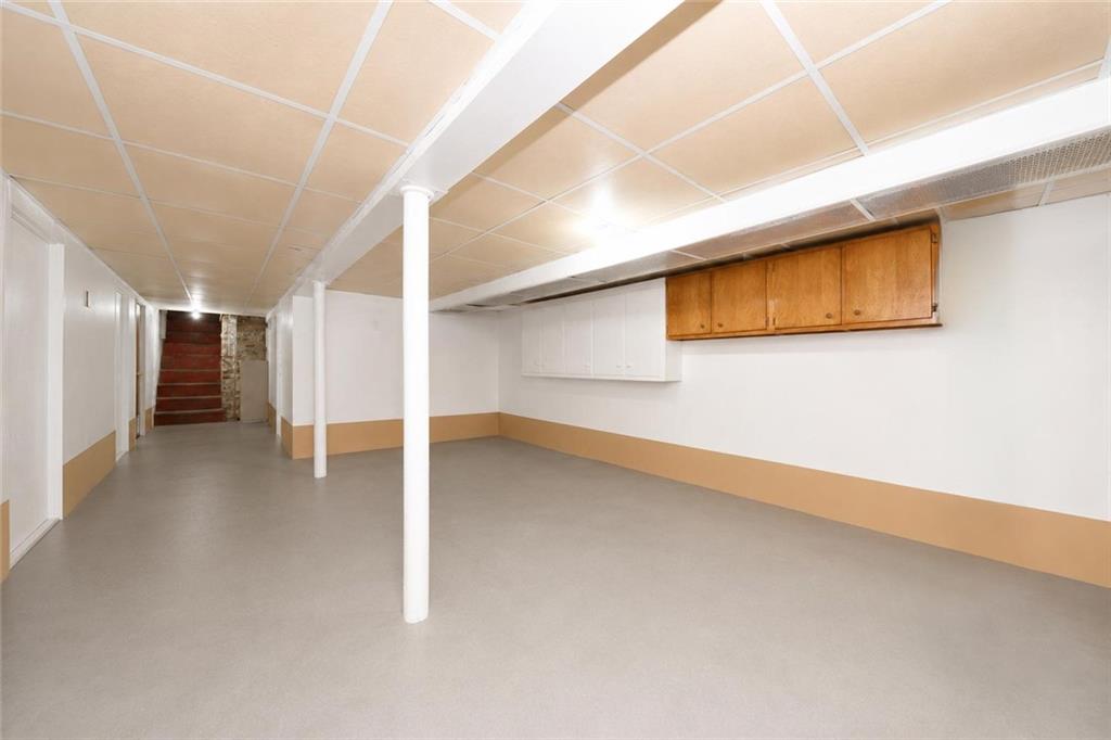 6910 15th Avenue Bensonhurst Brooklyn NY 11228