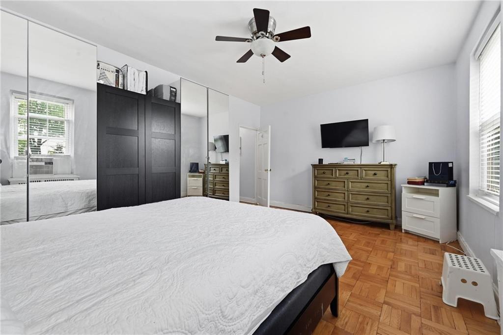 230 Central Avenue Out of NYC Lawrence NY 11559