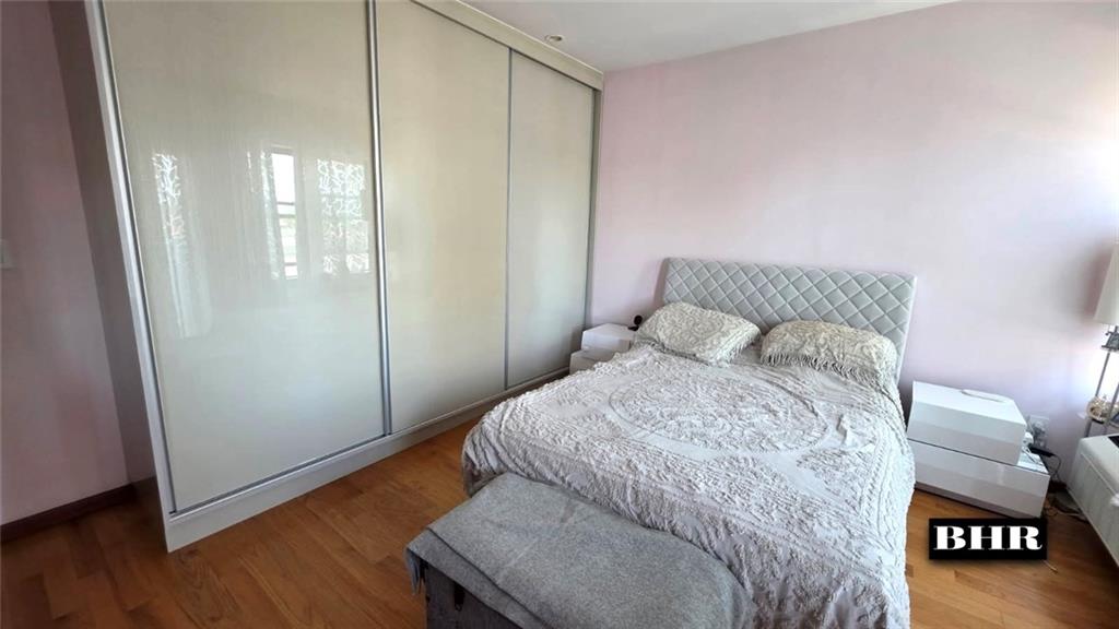 134 West End Avenue Manhattan Beach Brooklyn NY 11235