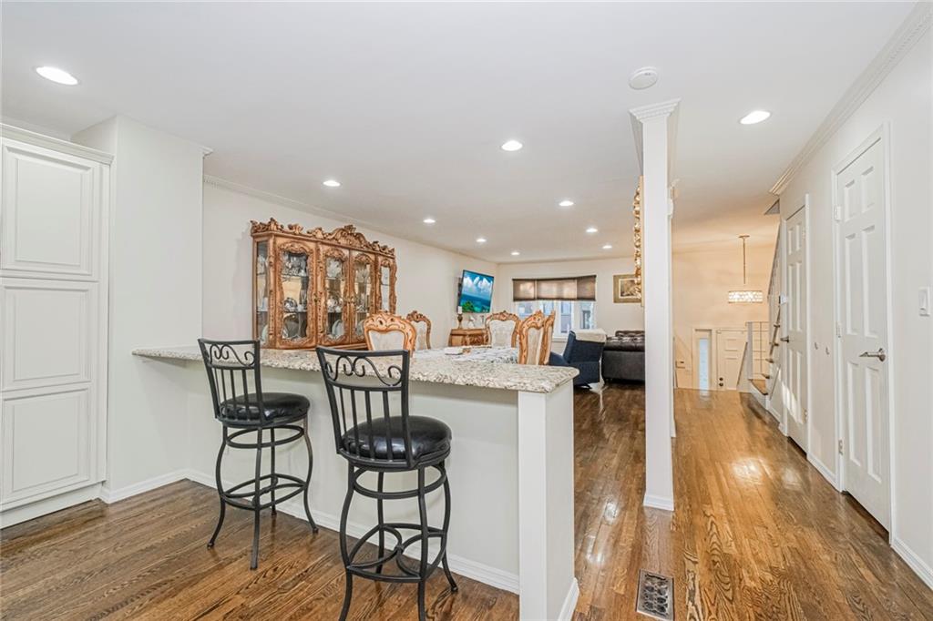 46 Claradon Lane Grasmere Staten Island NY 10305