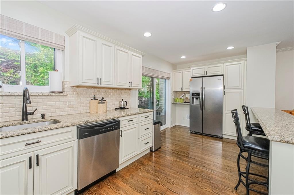 46 Claradon Lane Grasmere Staten Island NY 10305