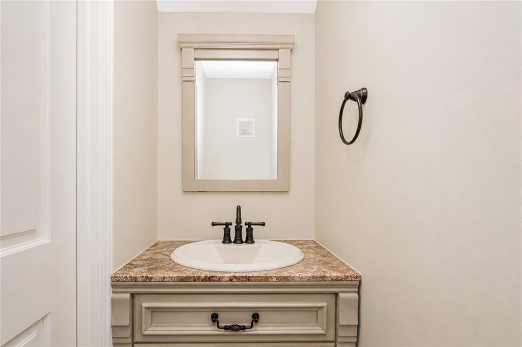 46 Claradon Lane Grasmere Staten Island NY 10305