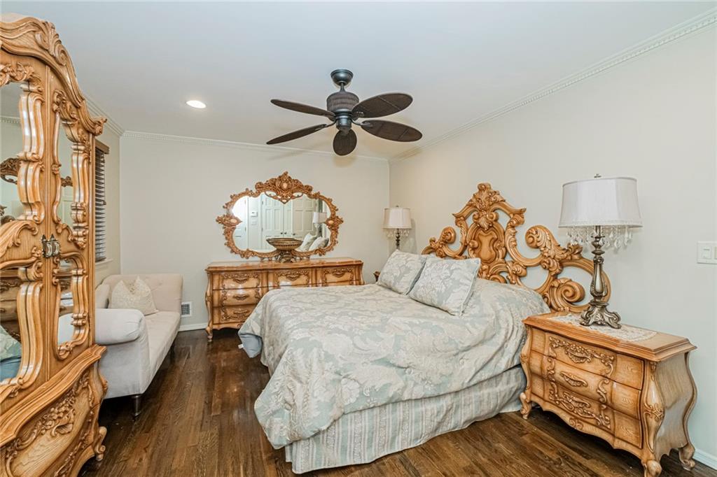 46 Claradon Lane Grasmere Staten Island NY 10305