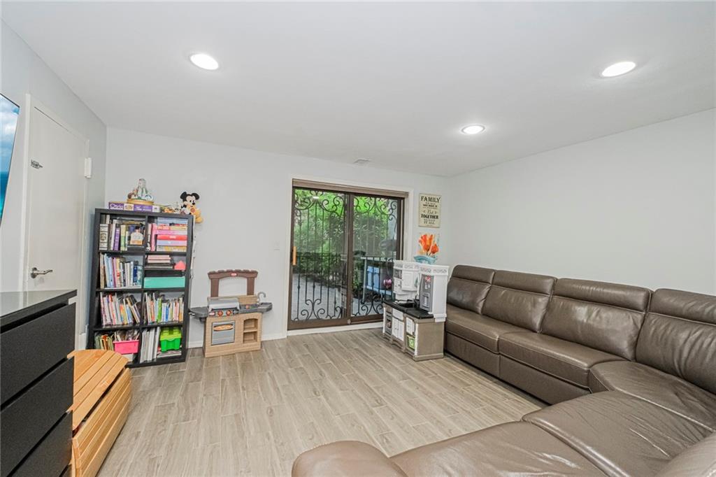 46 Claradon Lane Grasmere Staten Island NY 10305