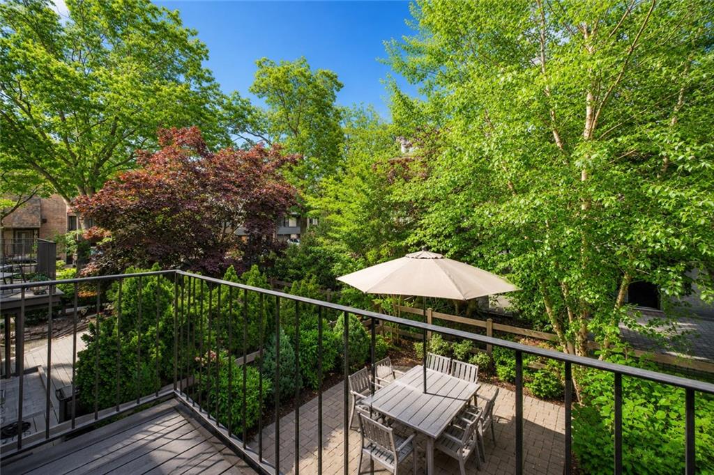 46 Claradon Lane Grasmere Staten Island NY 10305