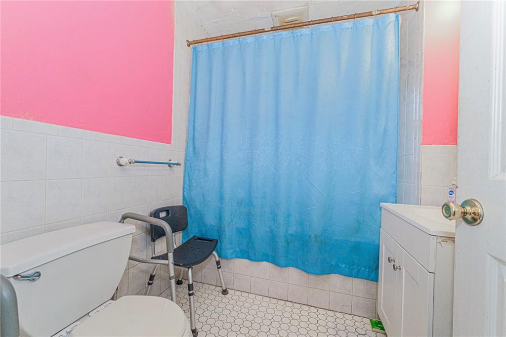 245 Garrison Avenue Westerleigh Staten Island NY 10314