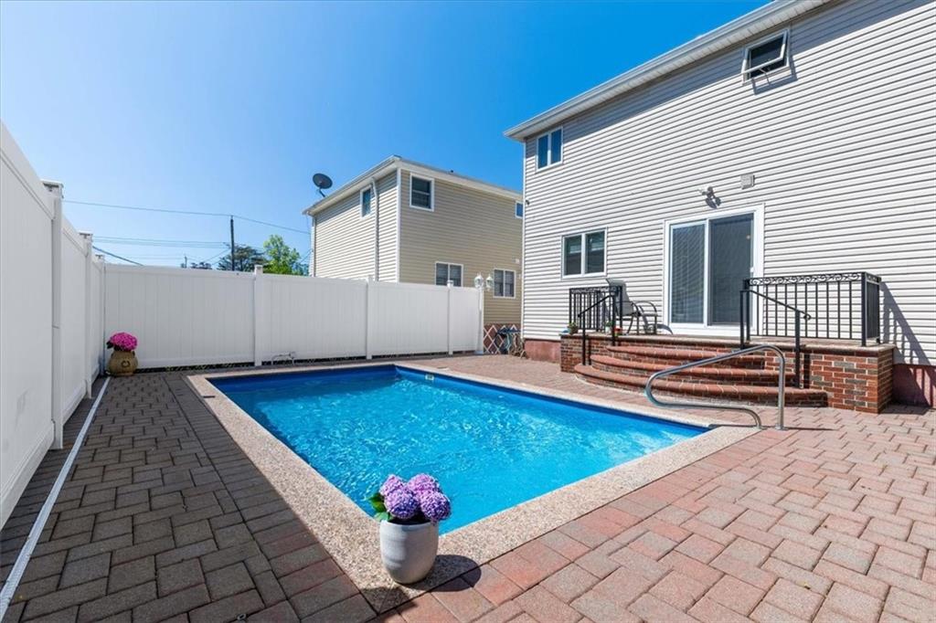 99 Connor Avenue Richmond Town Staten Island NY 10314