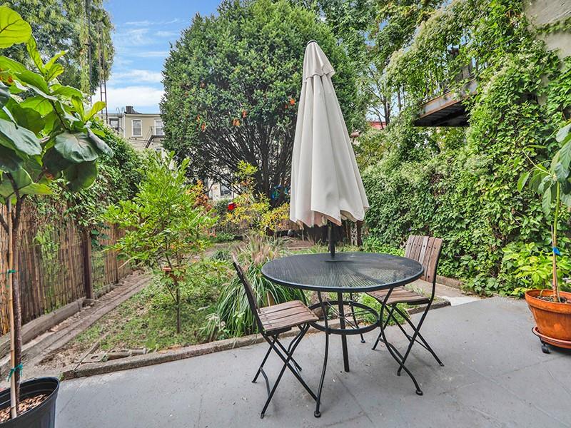 152 Summit Street Carroll Gardens Brooklyn NY 11231
