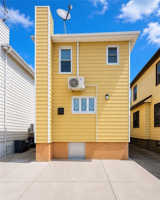 2504 East 7th Street Gravesend Brooklyn NY 11235