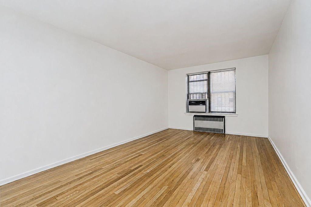 2650 East 13th Street Sheepshead Bay Brooklyn NY 11235