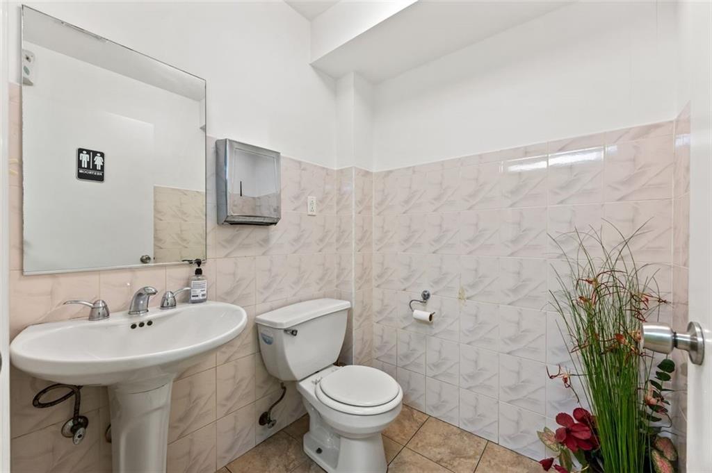 1278 Ocean Parkway Midwood Brooklyn NY 11230