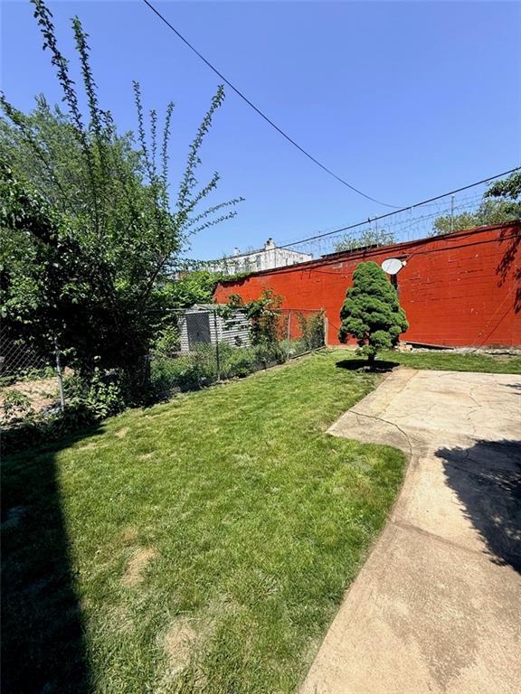 469 Van Siclen Avenue East New York Brooklyn NY 11207