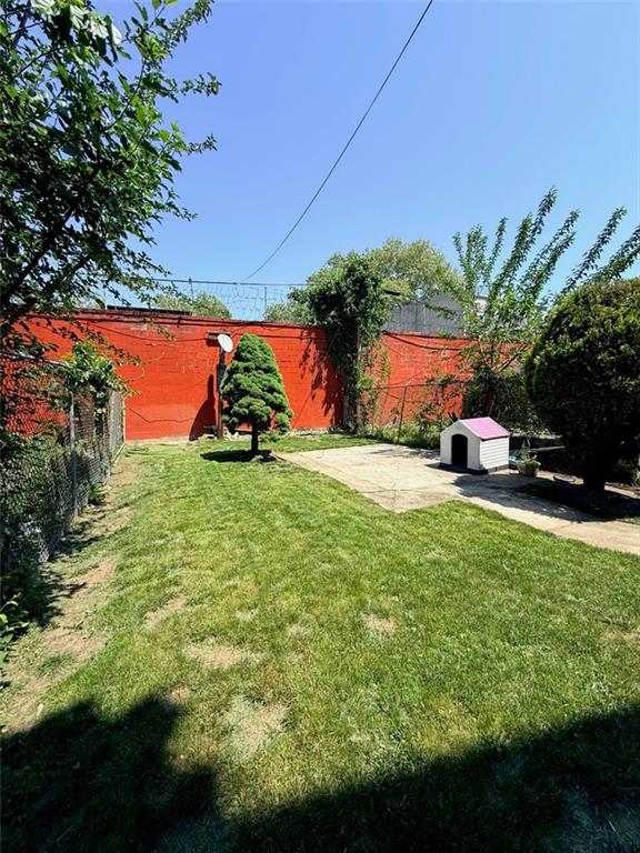 469 Van Siclen Avenue East New York Brooklyn NY 11207