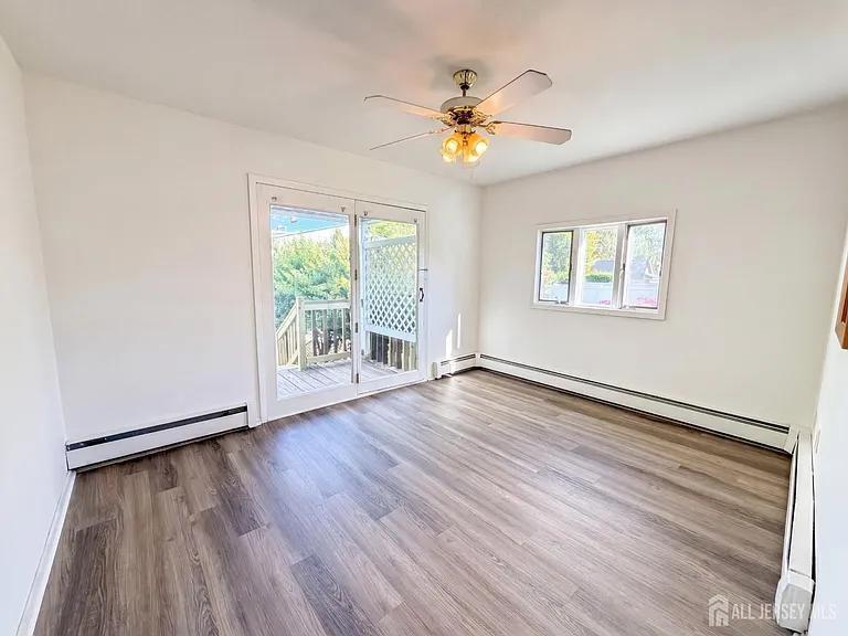 1 Garden Ave Jersey City Woodbridge NJ 07095