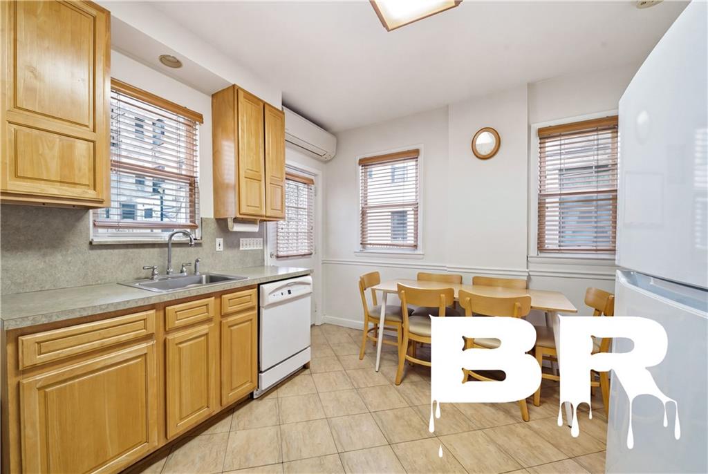 1514 East 28th Street Madison Brooklyn NY 11229