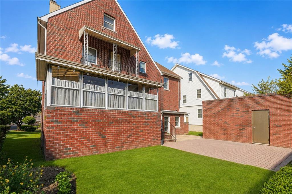 1016 84th Street Dyker Heights Brooklyn NY 11228