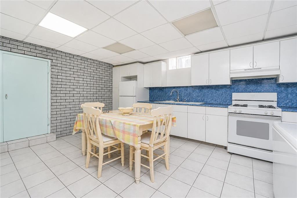 1016 84th Street Dyker Heights Brooklyn NY 11228