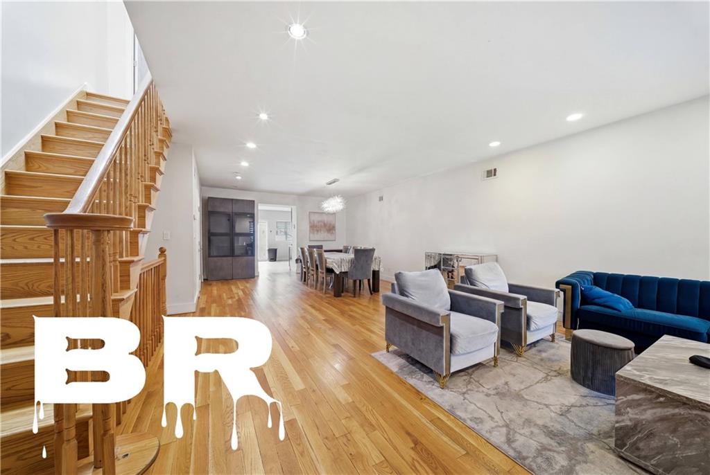 918 East 32nd Street East Flatbush Brooklyn NY 11210