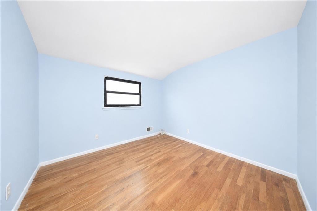 119 Logan Avenue Sunnyside Staten Island NY 10301