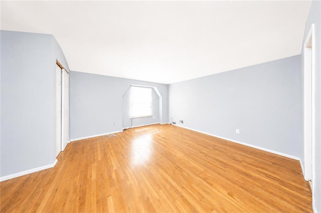119 Logan Avenue Sunnyside Staten Island NY 10301