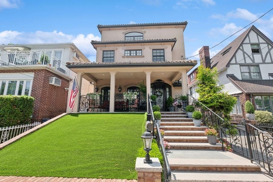 82 89th Street Bay Ridge Brooklyn NY 11209