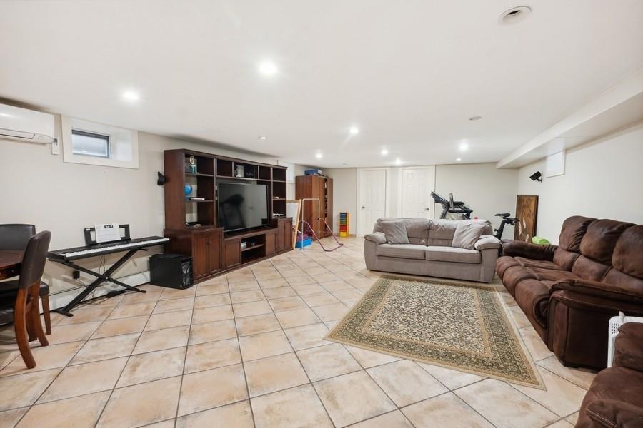 82 89th Street Bay Ridge Brooklyn NY 11209