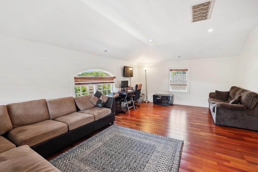 82 89th Street Bay Ridge Brooklyn NY 11209