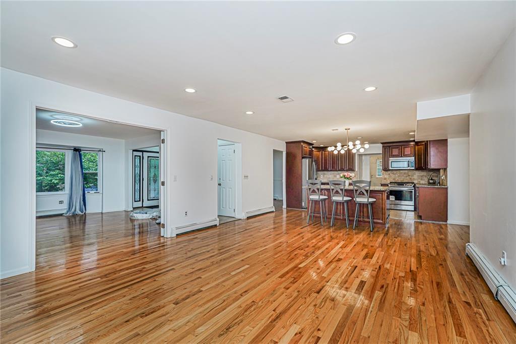 558 Main Street Tottenville Staten Island NY 10307
