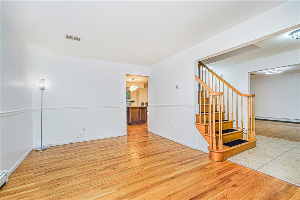 558 Main Street Tottenville Staten Island NY 10307